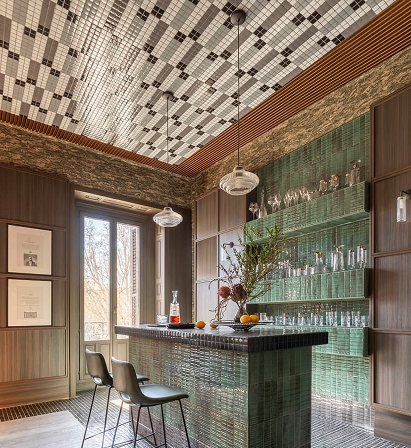 Impar capital fotografi╠ua Lupe Clemente 1