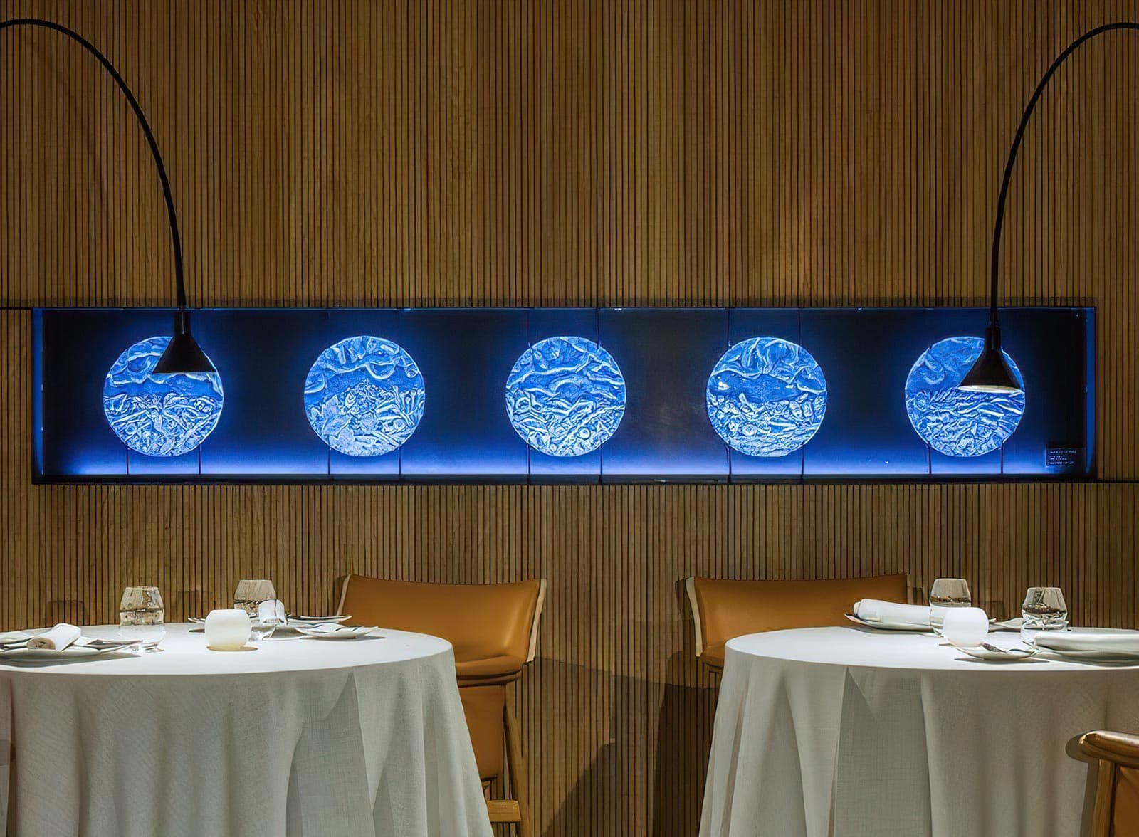 Restaurante Angle / Hotel Cram